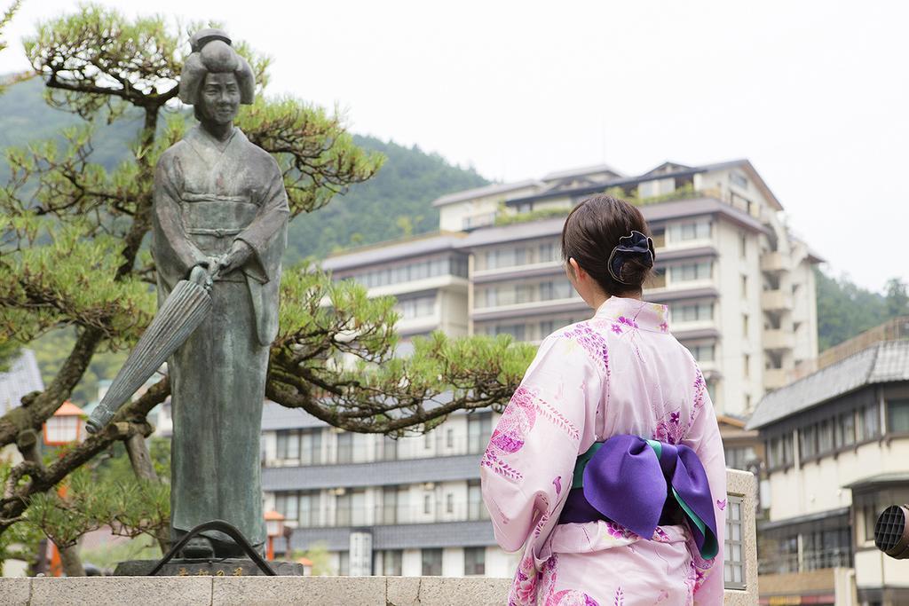 Kasenkyo Izutsuya Hotel Shin'onsen Eksteriør billede