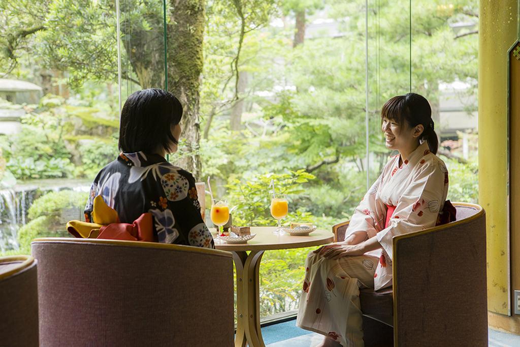 Kasenkyo Izutsuya Hotel Shin'onsen Eksteriør billede