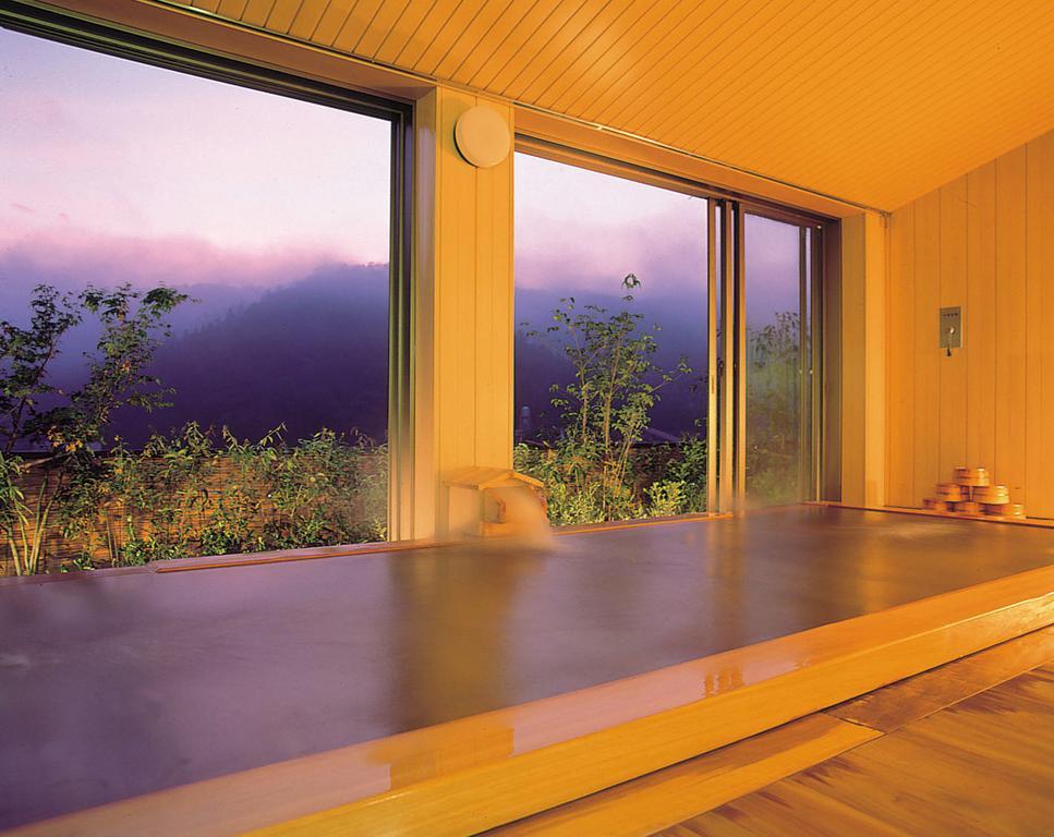 Kasenkyo Izutsuya Hotel Shin'onsen Eksteriør billede